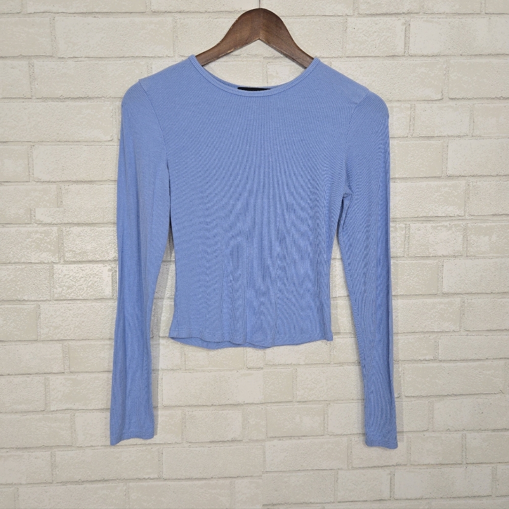Streetwear Society light blue long sleeve‎ top